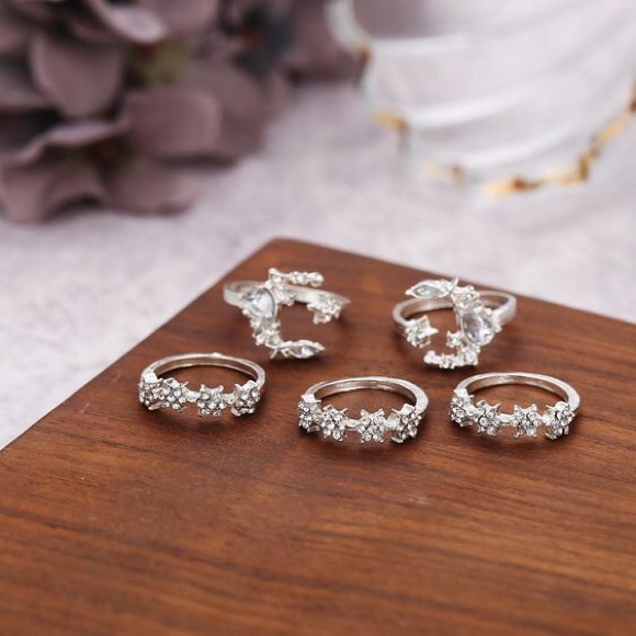 🔥SALE🔥Fashionable Ring set 💍💍💍💍💍 - Picture 3 of 6